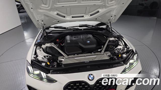 BMW 4 Series (G22) 420i M Sport Pro Convertible 2025 — фото 6