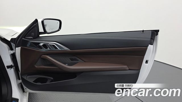 BMW 4 Series (G22) 420i M Sport Pro Convertible 2025 — фото 25