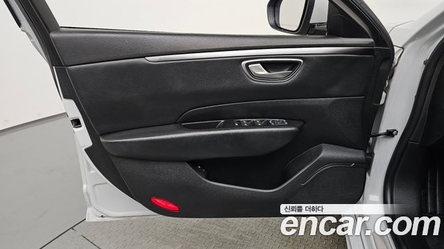 Renault Korea SM6 2.0 GDe SE 2017 — фото 24