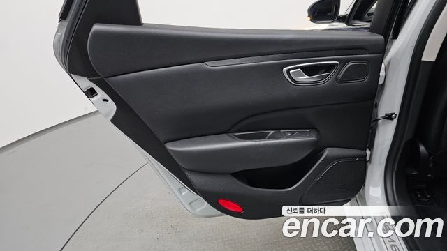 Renault Korea SM6 2.0 GDe SE 2017 — фото 25