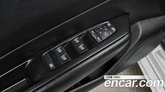 Renault Korea SM6 2.0 GDe SE 2017 — фото 27