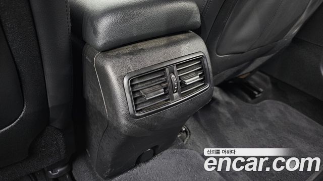 Renault Korea SM6 2.0 GDe SE 2017 — фото 32