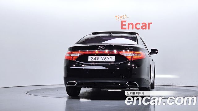 Hyundai Grandeur (HG) HG240 Modern 2015 — фото 4