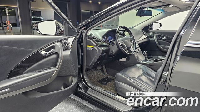 Hyundai Grandeur (HG) HG240 Modern 2015 — фото 10