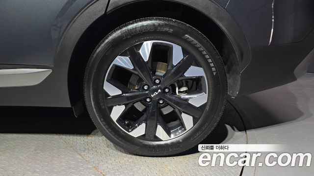 Kia Sportage (V) Diesel 2.0 2WD Signature Gravity 2024 — фото 21