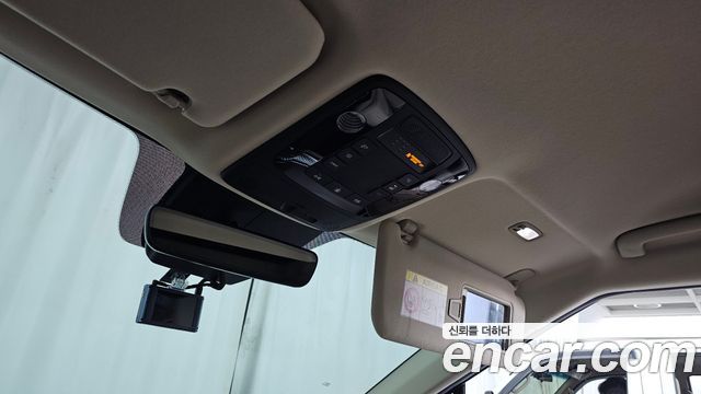 Kia Carnival (IV) Gasoline 9-Seater Hi-Limousine Signature 2021 — фото 21