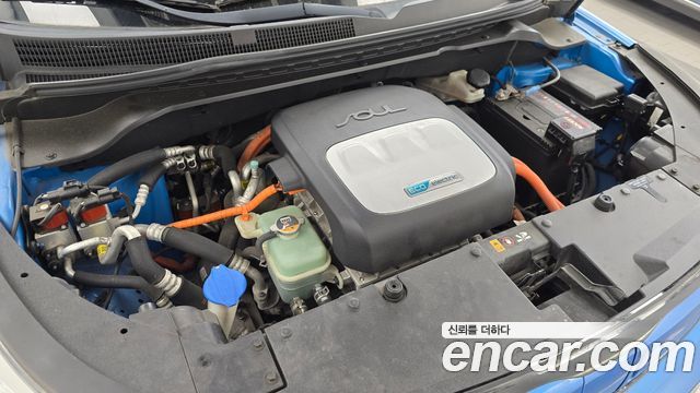 Kia Soul EV EV 2015 — фото 6