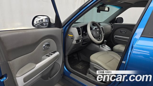 Kia Soul EV EV 2015 — фото 10