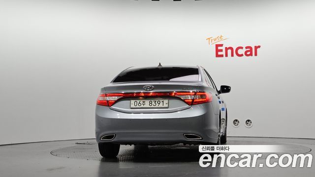 Hyundai Grandeur (HG) HG300 Premium 2014 — фото 4