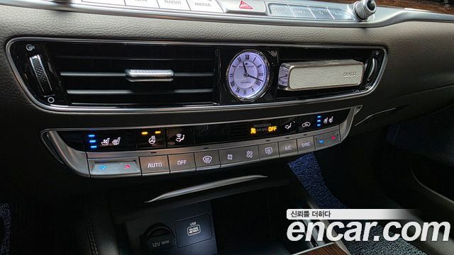 Kia K9 3.8 GDI PlatinumⅠ 2019 — фото 18
