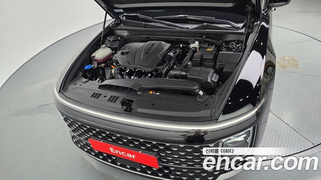 Hyundai Grandeur (GN7) 2,5 Gasoline 2WD Premium 2023 — фото 6