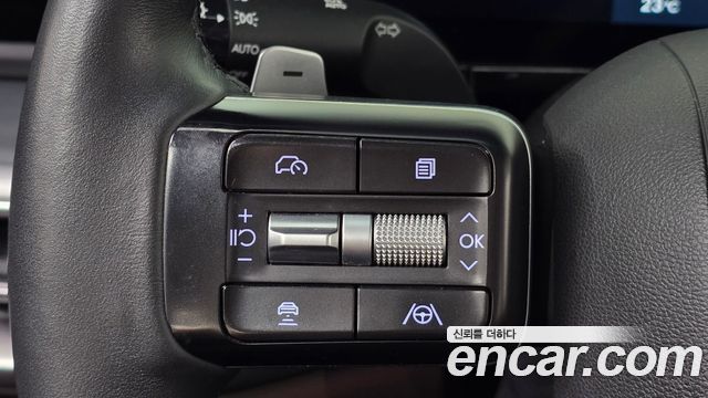 Hyundai Grandeur (GN7) 2,5 Gasoline 2WD Premium 2023 — фото 14