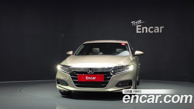 Honda Accord (X) 1.5 Turbo 2018 — фото 3