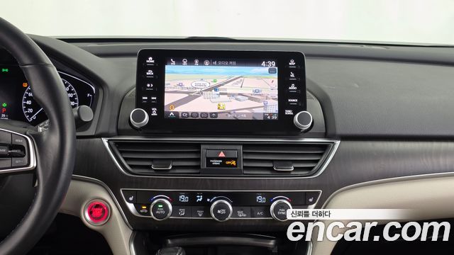 Honda Accord (X) 1.5 Turbo 2018 — фото 14