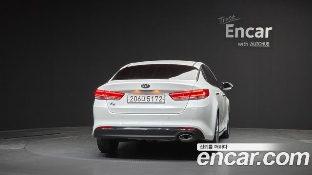 Kia K5 (II) 2.0 MX Style Edition 2018 — фото 4