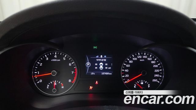 Kia K5 (II) 2.0 MX Style Edition 2018 — фото 8