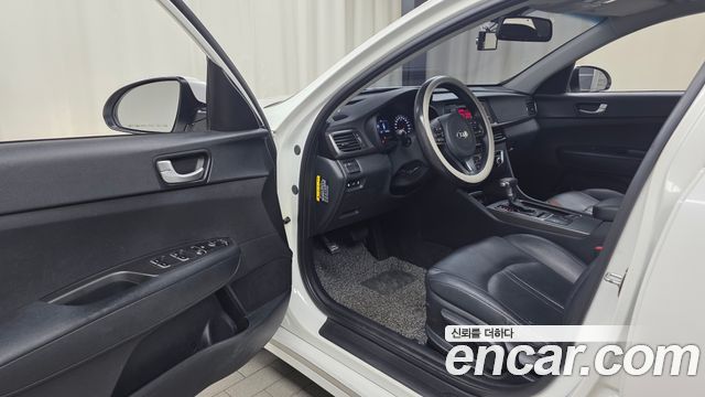 Kia K5 (II) 2.0 MX Style Edition 2018 — фото 10