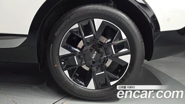 Kia Sportage (V) Gasoline 1.6 Turbo 2WD Noblesse 2026 — фото 21