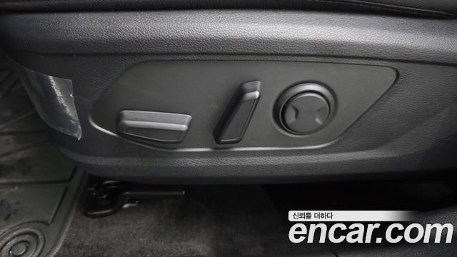 Kia Sportage (V) Gasoline 1.6 Turbo 2WD Noblesse 2026 — фото 31