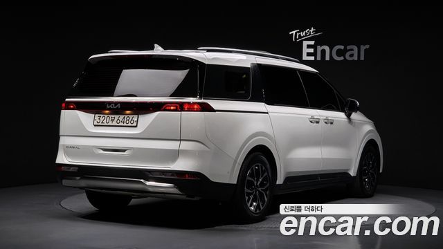Kia Carnival (IV) Gasoline 9-Seater Noblesse 2023 — фото 2