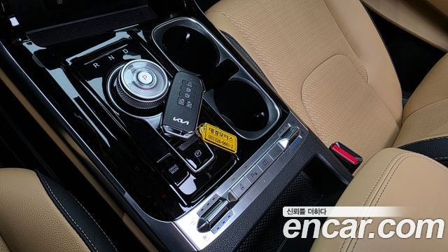 Kia Carnival (IV) Gasoline 9-Seater Noblesse 2023 — фото 9