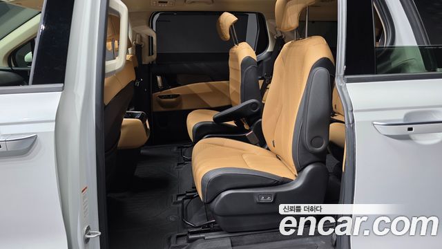 Kia Carnival (IV) Gasoline 9-Seater Noblesse 2023 — фото 12