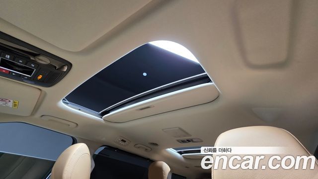 Kia Carnival (IV) Gasoline 9-Seater Noblesse 2023 — фото 17