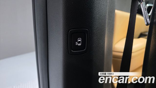Kia Carnival (IV) Gasoline 9-Seater Noblesse 2023 — фото 18