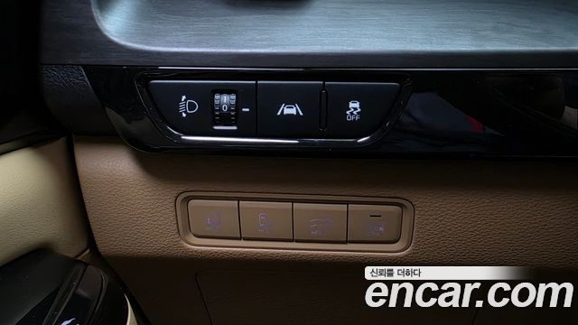 Kia Carnival (IV) Gasoline 9-Seater Noblesse 2023 — фото 28