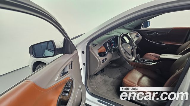 Chevrolet Malibu 2.0 Turbo LTZ Premium 2017 — фото 10