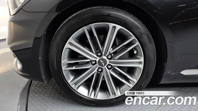 Genesis G80 3.3 GDI AWD Luxury 2018 — фото 5