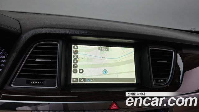 Genesis G80 3.3 GDI AWD Luxury 2018 — фото 18