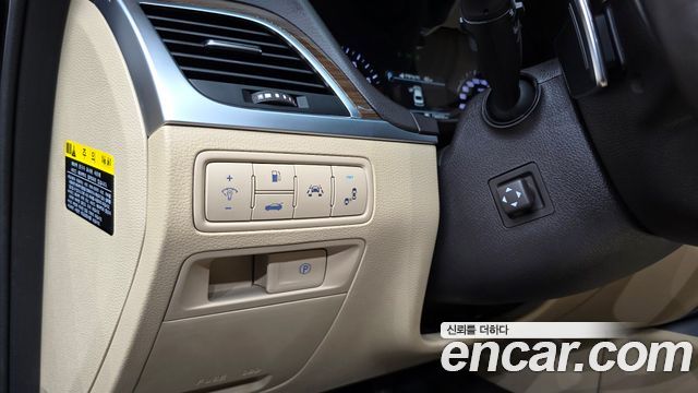 Genesis G80 3.3 GDI AWD Luxury 2018 — фото 23