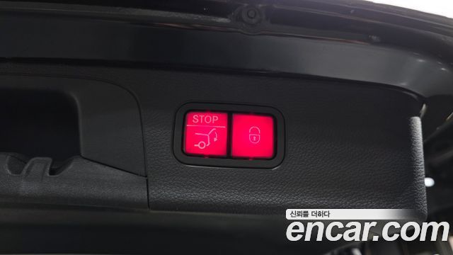 Mercedes-Benz GLC-Class (X253) GLC300e 4MATIC 2021 — фото 33