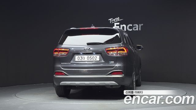 Kia Sorento Diesel 2.0 4WD Noblesse Special 2016 — фото 4