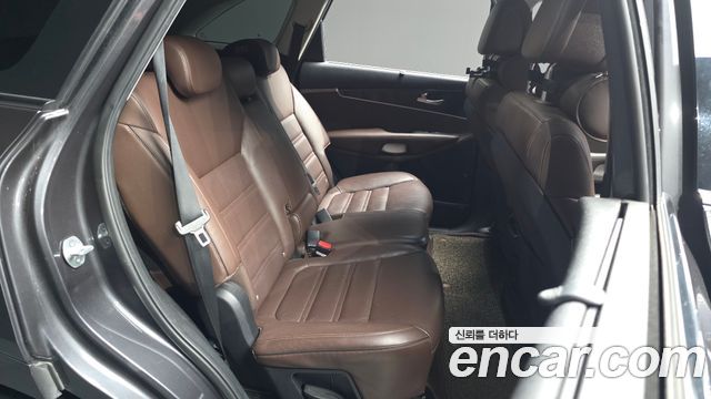 Kia Sorento Diesel 2.0 4WD Noblesse Special 2016 — фото 12