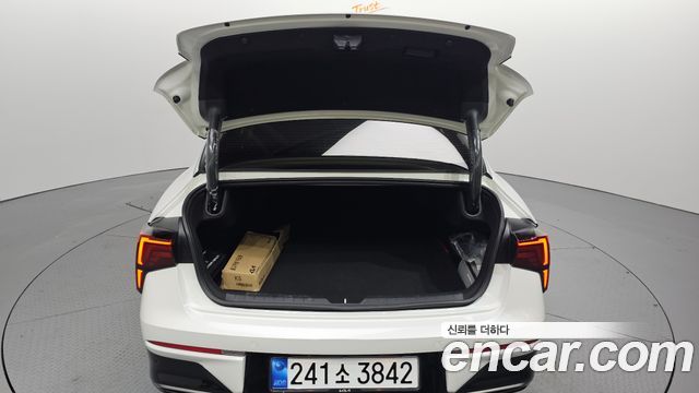 Kia K5 (III) 2.0 LPi(Rent) Prestige 2026 — фото 20