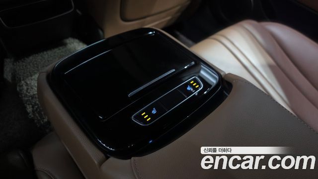 Genesis G80 (RG3) Gasoline 2.5 Turbo AWD 2022 — фото 19