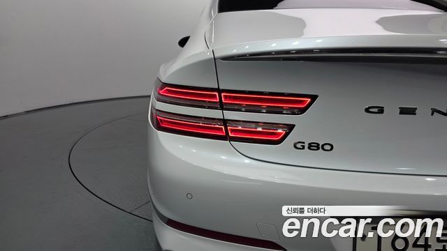 Genesis G80 (RG3) Gasoline 2.5 Turbo AWD 2022 — фото 23