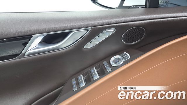 Genesis G80 (RG3) Gasoline 2.5 Turbo AWD 2022 — фото 30