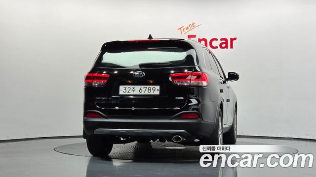 Kia Sorento Diesel 2.0 2WD Prestige 2017 — фото 4