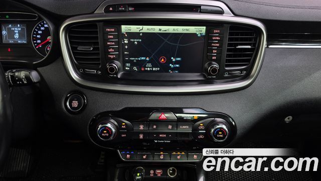 Kia Sorento Diesel 2.0 2WD Prestige 2017 — фото 15
