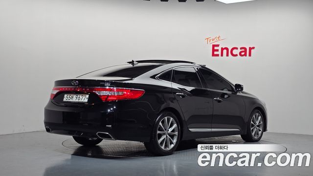 Hyundai Grandeur (HG) HG220 Diesel Premium 2015 — фото 2