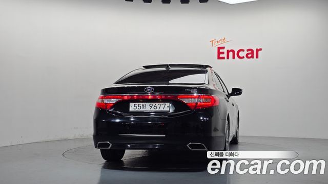 Hyundai Grandeur (HG) HG220 Diesel Premium 2015 — фото 4