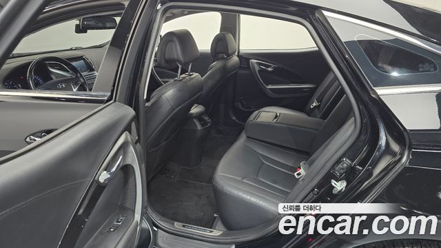 Hyundai Grandeur (HG) HG220 Diesel Premium 2015 — фото 12
