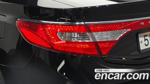 Hyundai Grandeur (HG) HG220 Diesel Premium 2015 — фото 23