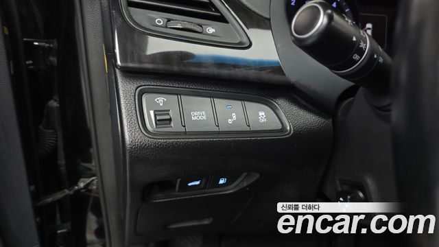 Hyundai Grandeur (HG) HG220 Diesel Premium 2015 — фото 27
