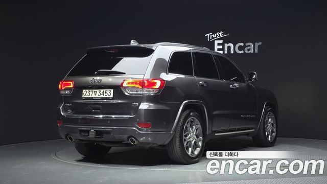 Jeep Grand Cherokee 3.6 Overland WK2 2020 — фото 2