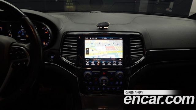 Jeep Grand Cherokee 3.6 Overland WK2 2020 — фото 14