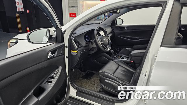 Hyundai Tucson Diesel 1.7 2WD Modern 2017 — фото 10